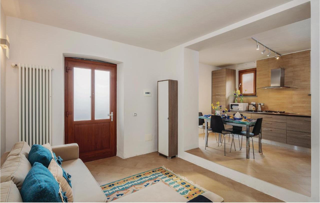 Beautiful Apartment In Pitelli -Sp- With Kitchen La Spezia Exterior foto